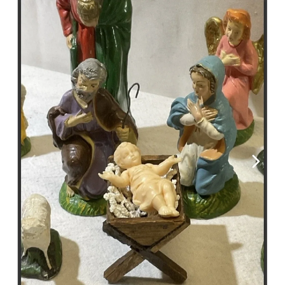 Nativity, Composite And Mache In Italy /japan VintageNativity Set 17 Pieces BinR